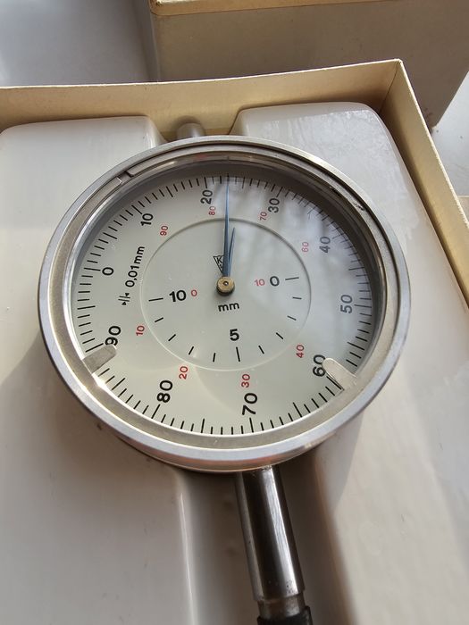 Стрелочный индикатор