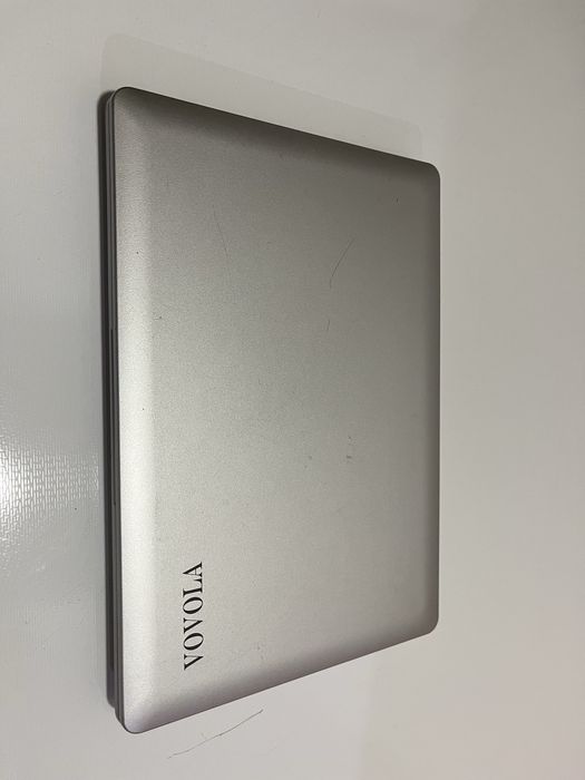 Продаю нетбук Vovola