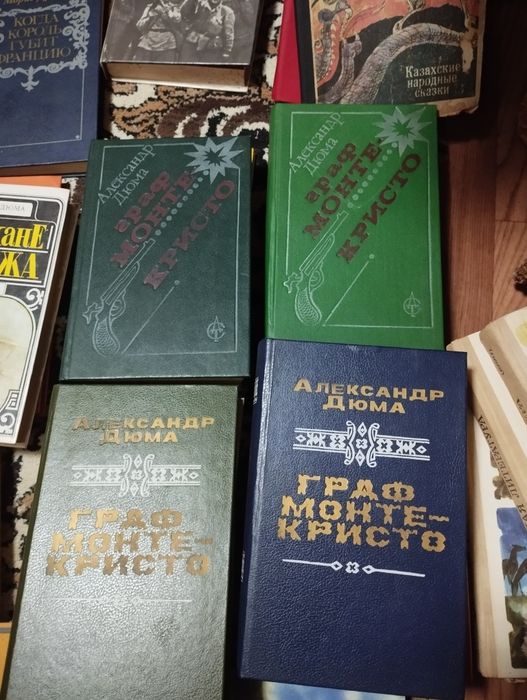 Продам книги от 1000 до 2000