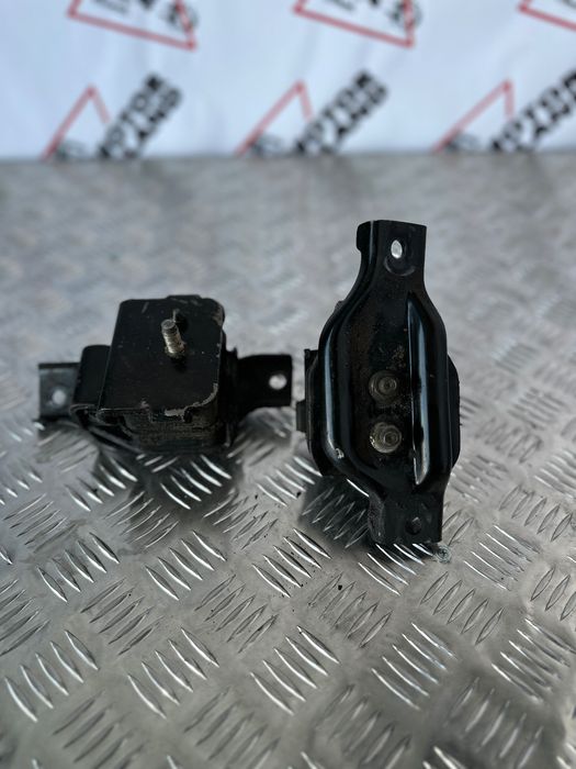 Подушки двигателя для Subaru- Forester, Legacy, Outback, Impreza