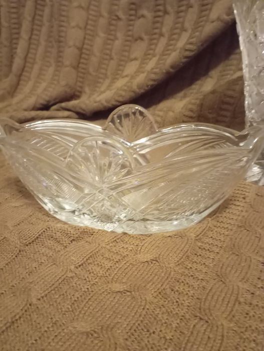 Хоустальные вазы