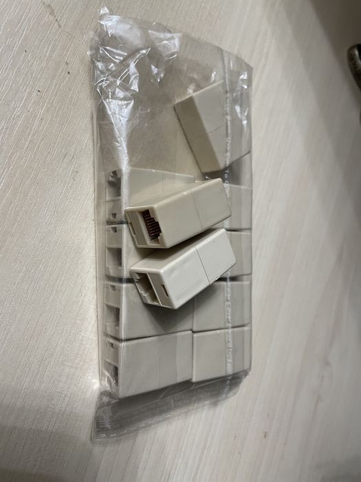 Соединитель RJ-45 (проходной адаптер)