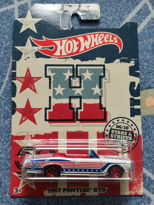 Машинки hot wheels в хорошем состоянии