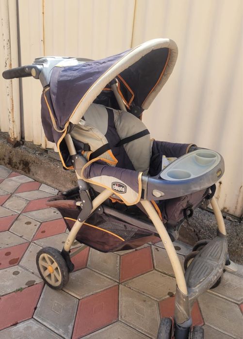 Коляска Chicco Cortina