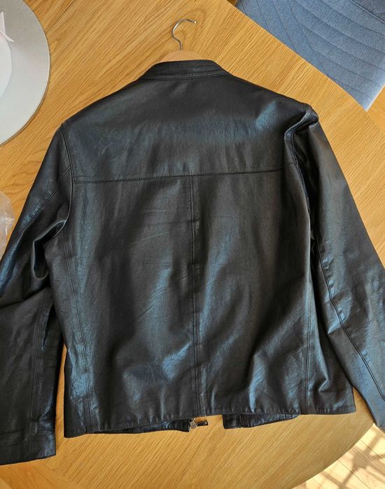 Vând geaca de piele naturală MABRUN