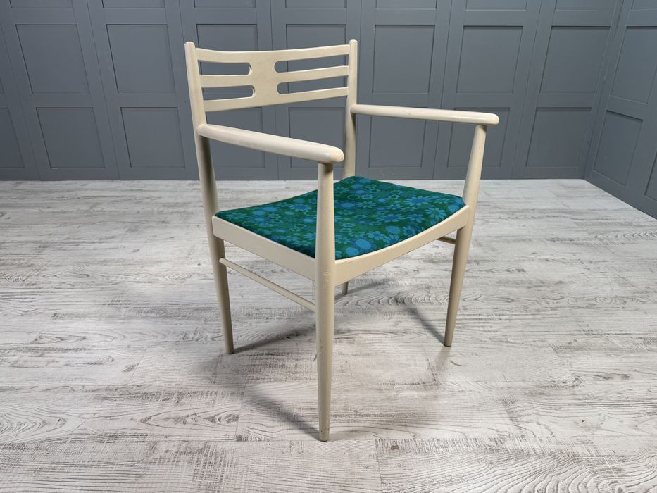 Винтидж широк трапезен стол Г448