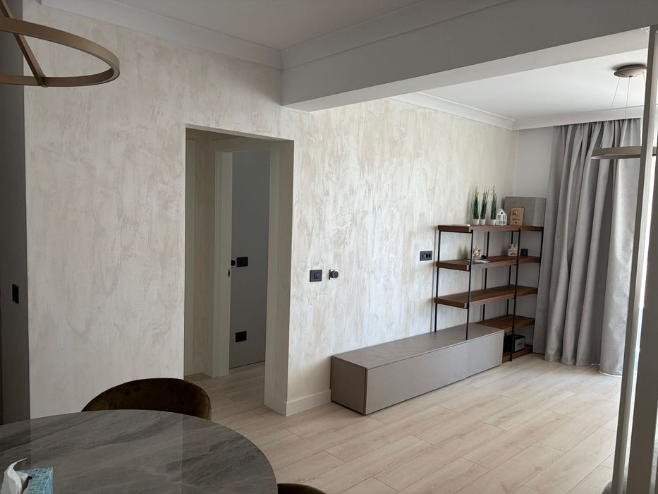 Inchiriez apartament 2 camere si parcare Twin Residence Torontalului - Prima Închiriere — fotografia 3