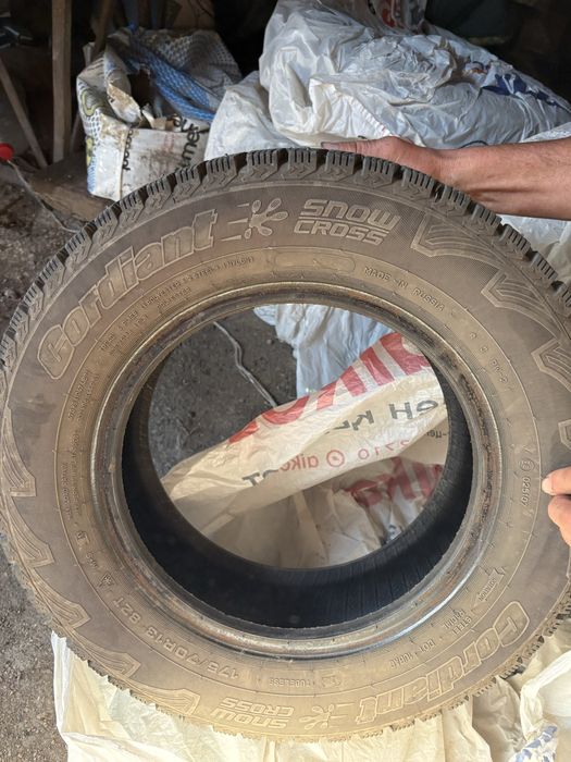 Продам шины R14.