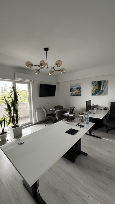 Garsoniera spatioasa cu parcare subterana Vitan Barzesti - Delta