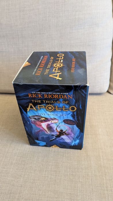 Рик Риърдън, поредица "Изпитанията на Аполон", на англ. език