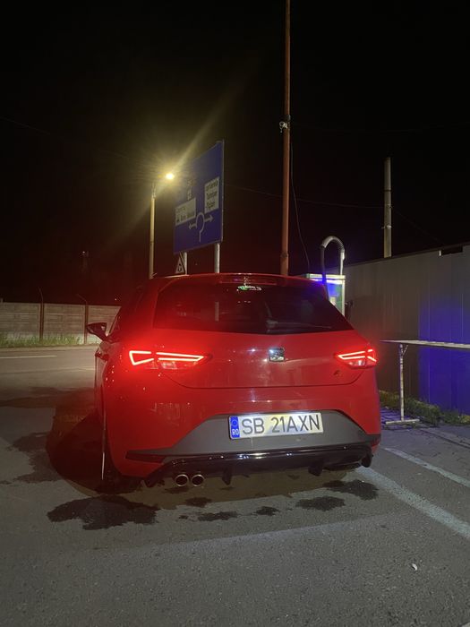 Seat Leon FR 5f 2015 2.0TDI 184 Cp