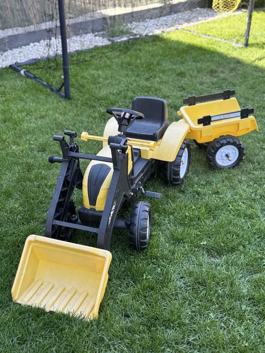 Tractor cu remorca de copii