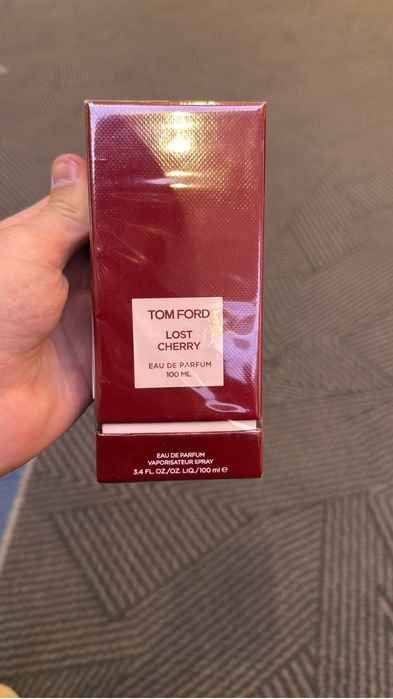 Tom ford парфюм Lost Cherry