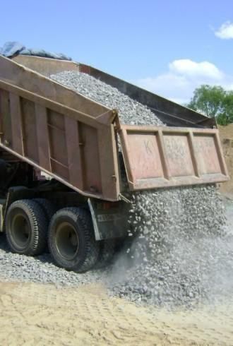 Щебень, песок, глина.