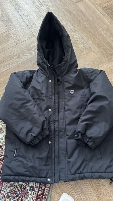 Куртка на веснц для мальчика 8-9 лет