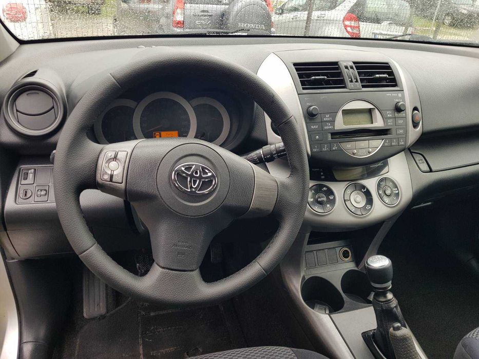 Toyota RAV4, 2008 г., 2.2, 136 к.с., D4D, 4х4