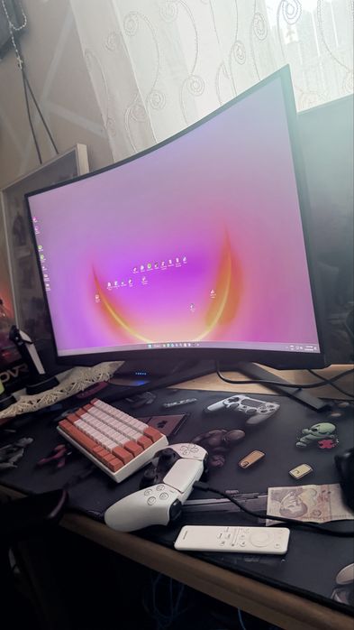 Se vinde monitor de gaming & scaun de gaming