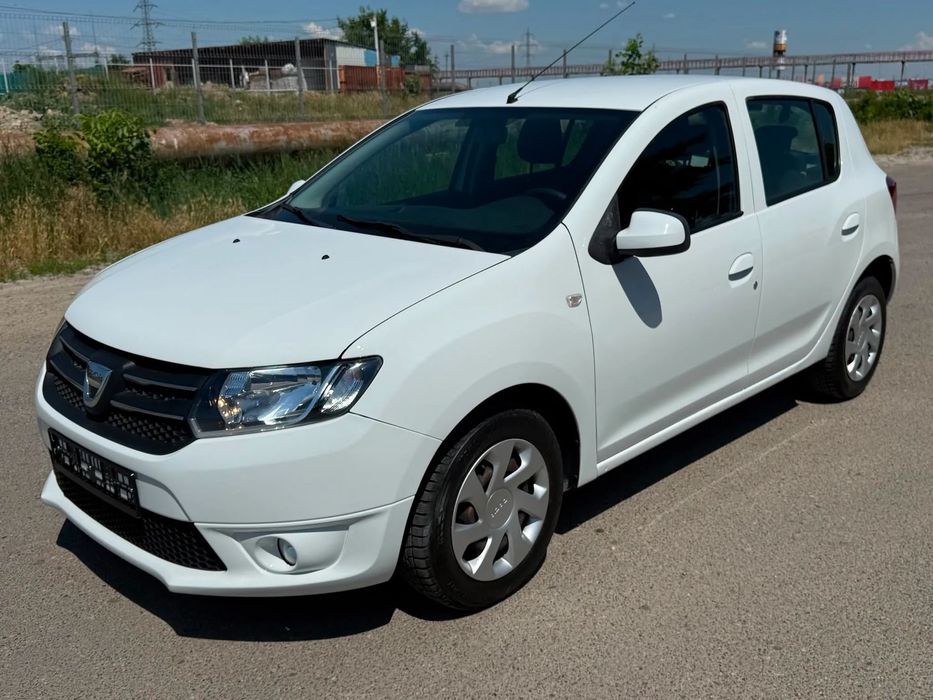 Dacia Sandero 2015 1.0i+GPL de fabrica AC Navi, recent adusa Italia