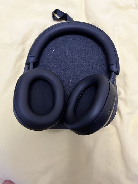 Sony xm5 слушалки