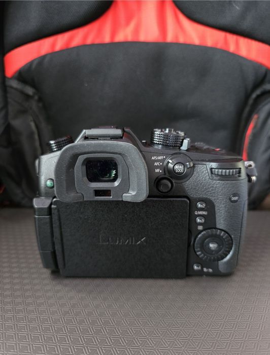 Panasonic Gh5 + Panasonic 12-60mm