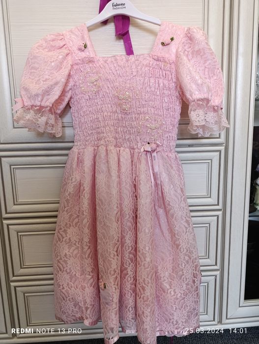 Продам платье на девочку