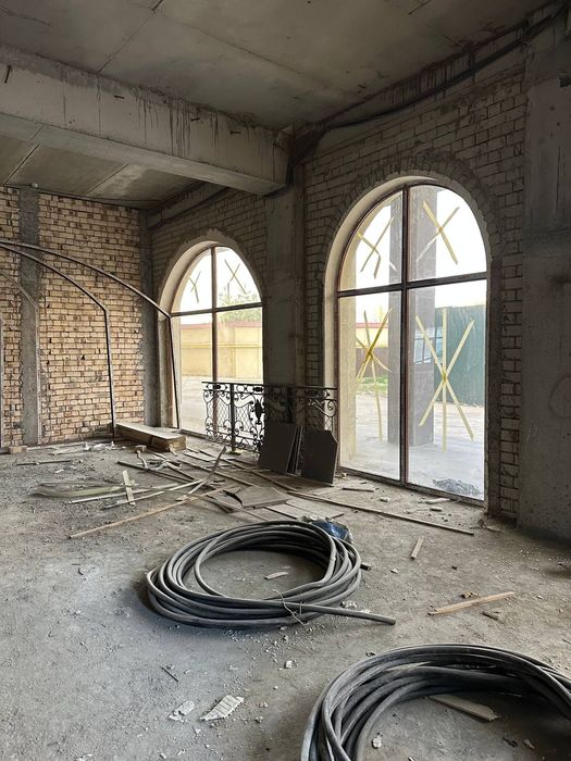 ПРОДАЁТСЯ! Угловая коммерция 280м² ЖК New Life Mirabad 1 линия