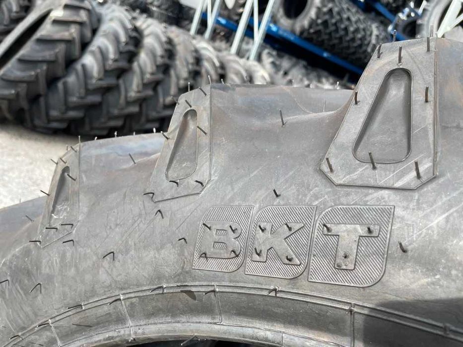 9.5-36 Anvelope de tractor spate cu 10pliuri BKT garantie livrare