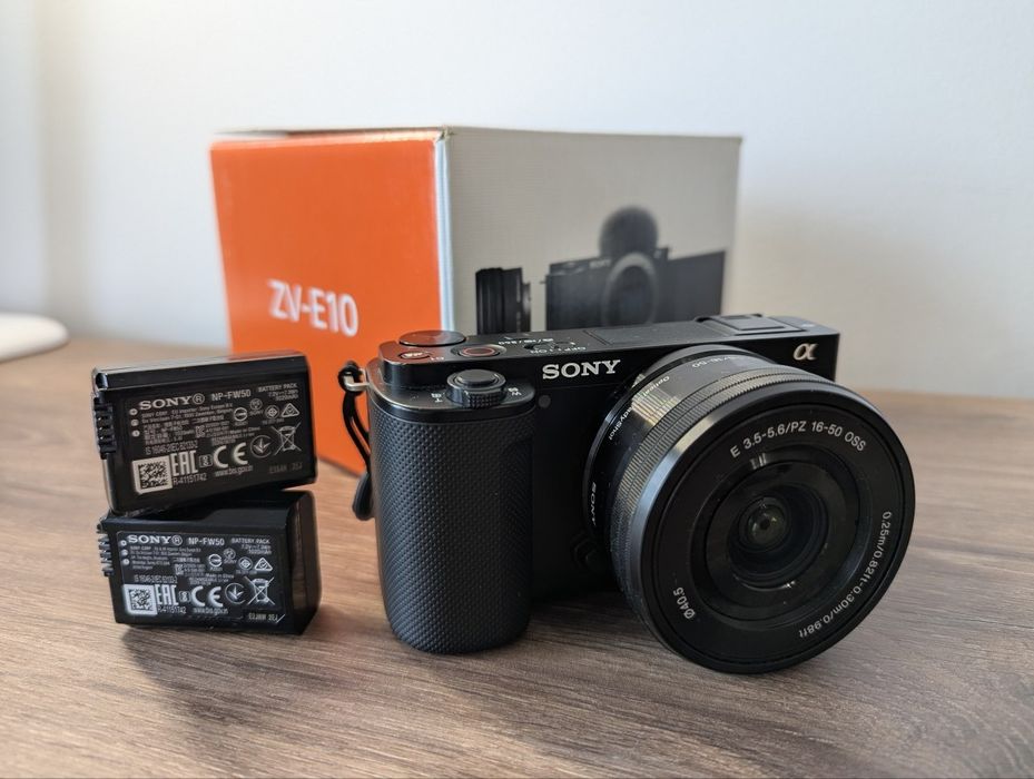 Sony zv-e10 + Sony SEL 16- 50mm f/3.5-5.6 PZ OSS