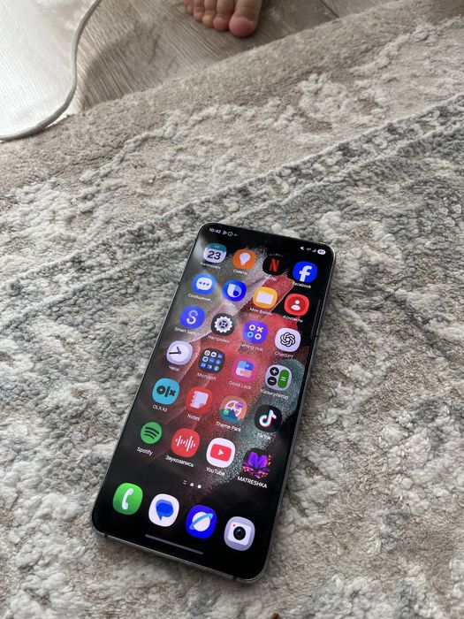 Продам/Обменяю Samsung S21