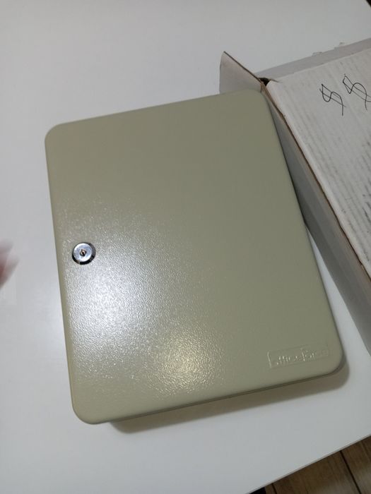 Офис кутия за ключове 108бр