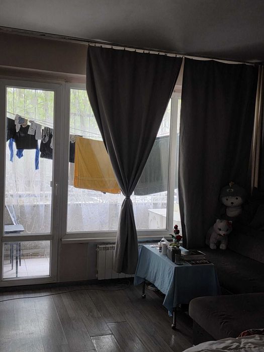 Продавам 3-стаен апартамент в Св. троица