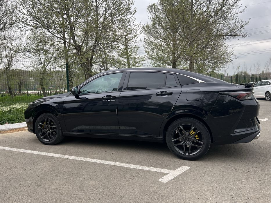 Срочна Сотилади Спорт кар