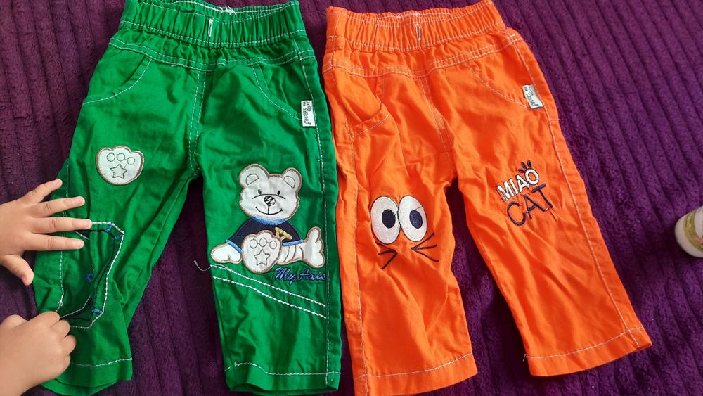 Продам  детские вещи