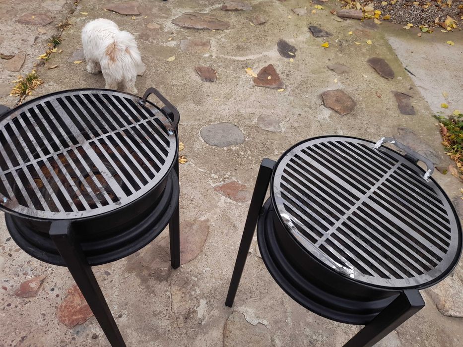 Vând grătar din jantă auto,grill gros de 5 mm.