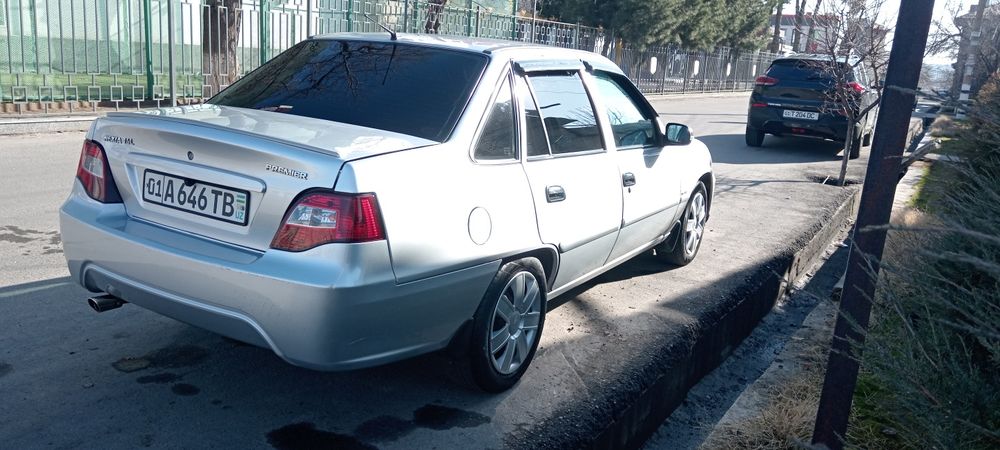 Nexia 2 sotiladi yili 2012