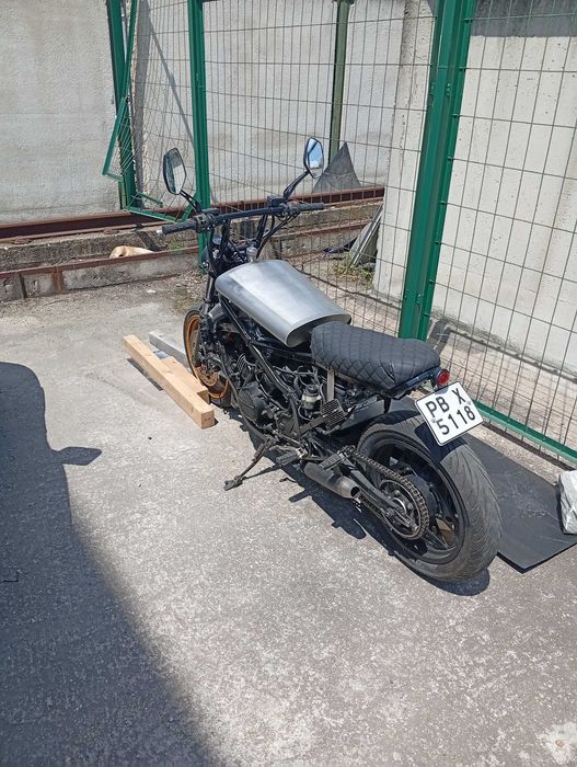 Honda  vf1000 f2
