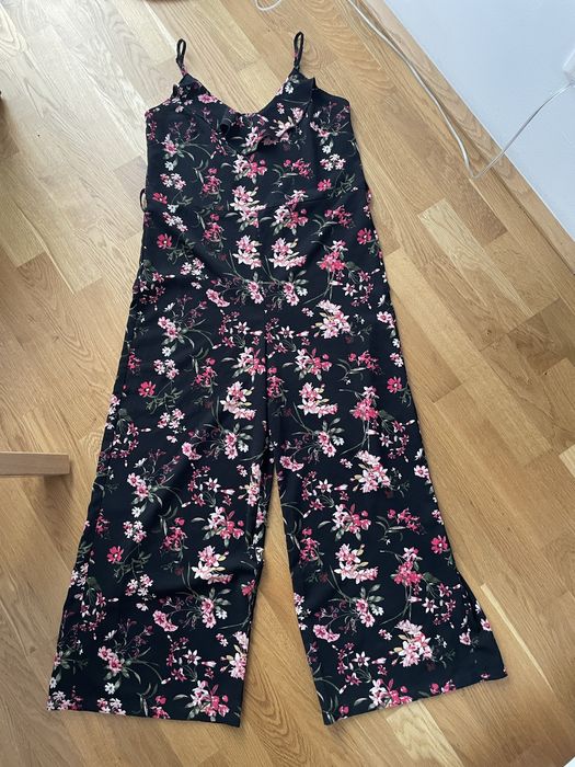 Salopeta Only cu motiv Floral Marime XS