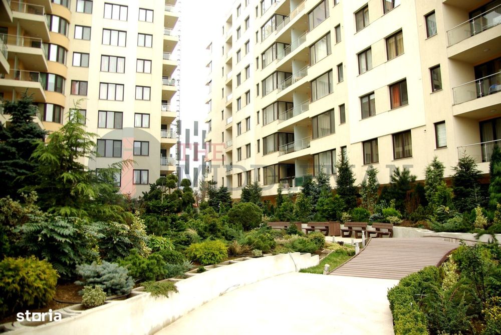 North Area Lake View | 4 Camere