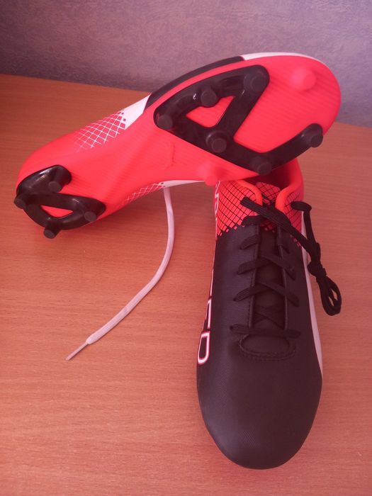 Футболни бутонки Puma