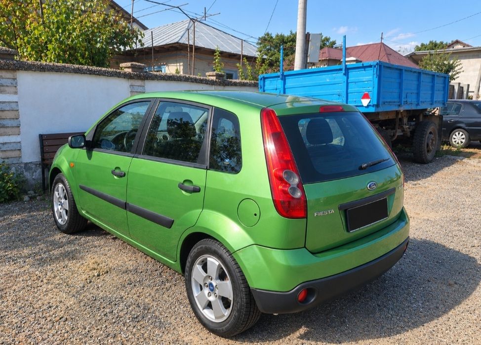 Ford Fiesta 1.4 diesel consum mic 4%