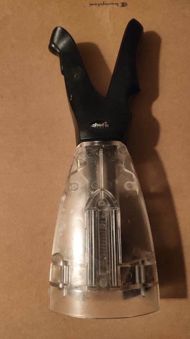 Кана с двойно дъно, чаши, подноси