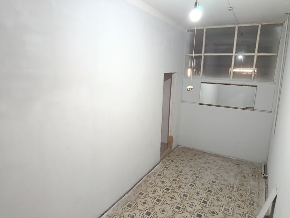 Урганч шахрида Нотурар бино сотилади