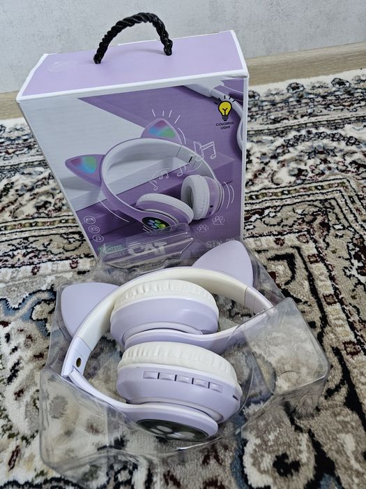 Беспроводные наушники с кошачьими ушками