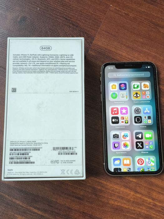 iPhone 11 ,, 64GB. Белый.