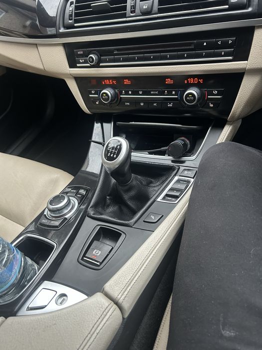 BMW 5 Series 2014 — imagine 4