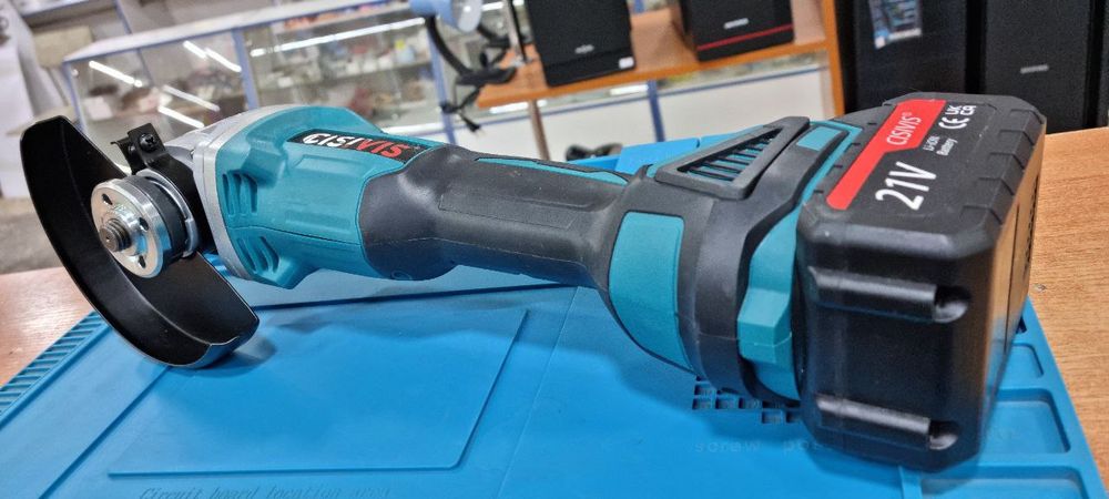 Продам аккумуляторную болгарку