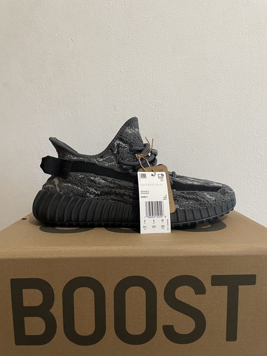 Yeezy 350 V2 Dark Salt - Marimea 42