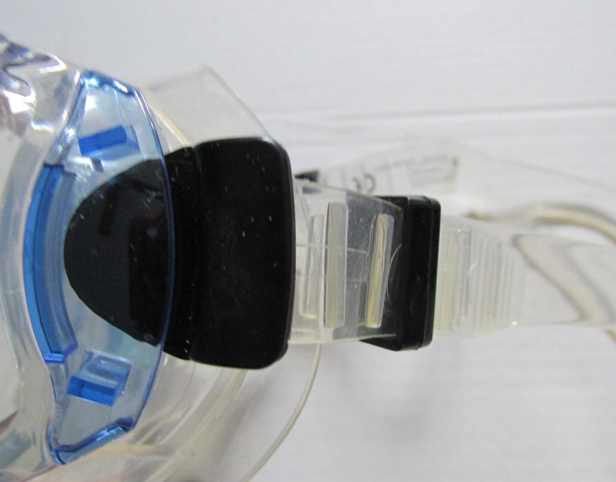 Mască de scufundare profesională, cu toate accesoriile incluse. NOU