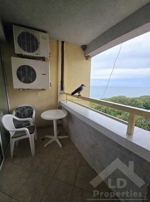 Двустаен апартамент с панорамна гледка, к.к."Чайка"