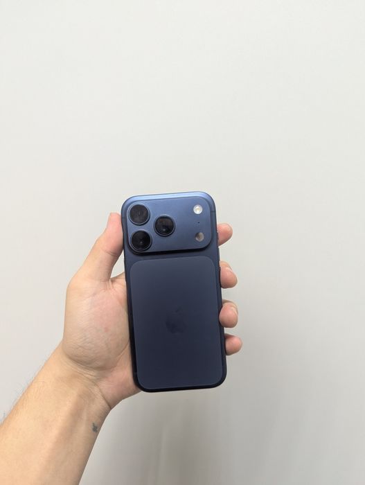 iPhone 17 pro 256gb
